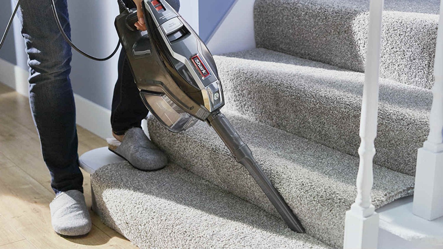 10 Best Vacuums for Stairs (Winter 2024) Reviews & Buying Guide