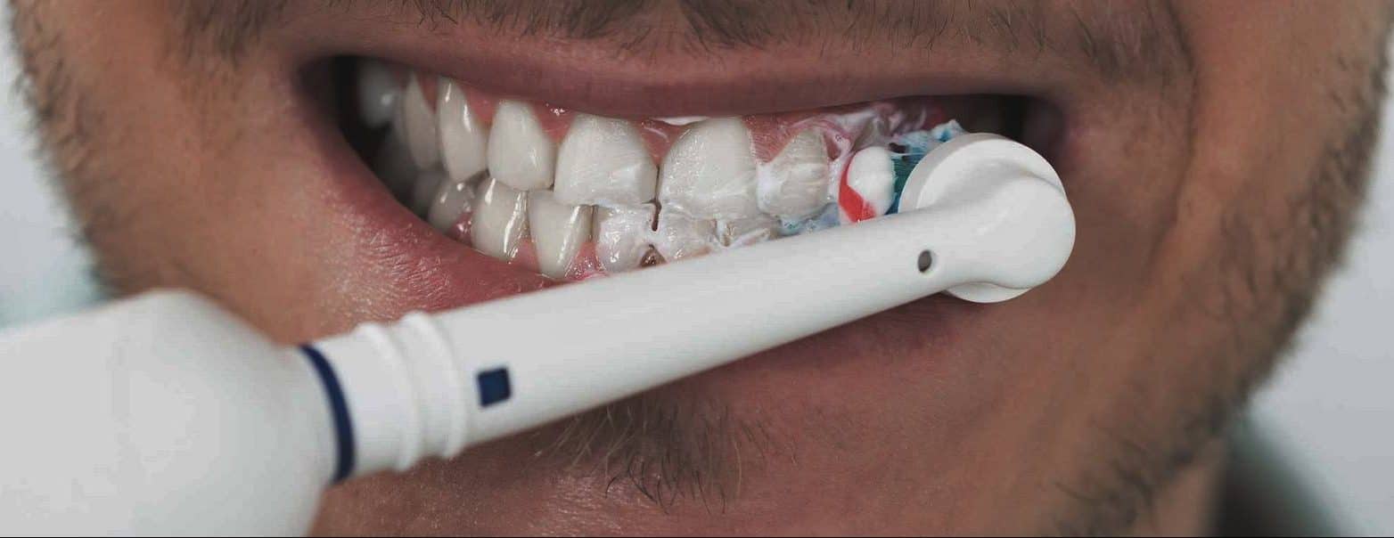 6 Best Electric Toothbrushes for Receding Gums (Winter 2024) Reviews