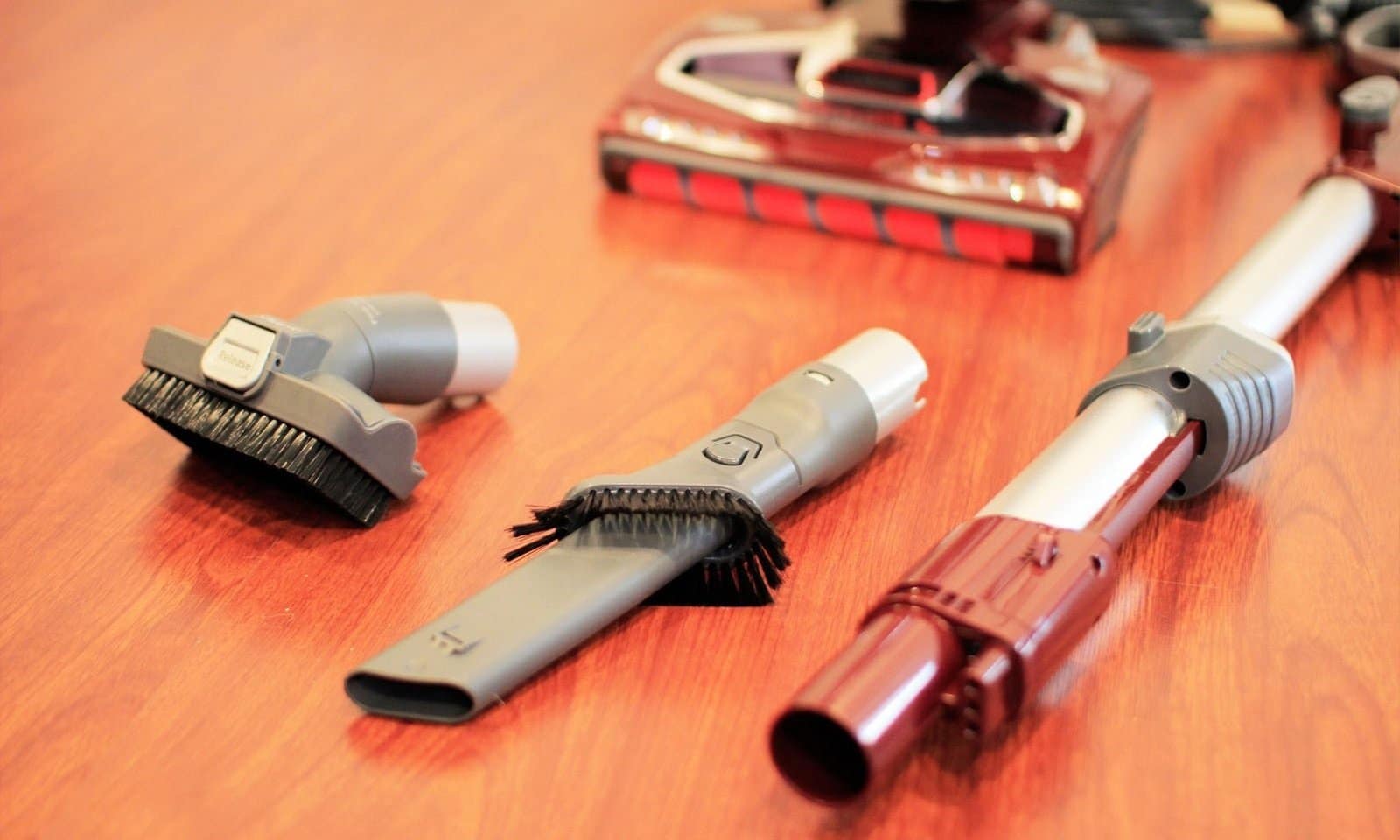 11 Best Vacuums for Tile Floors (Winter 2024) Reviews & Buying Guide