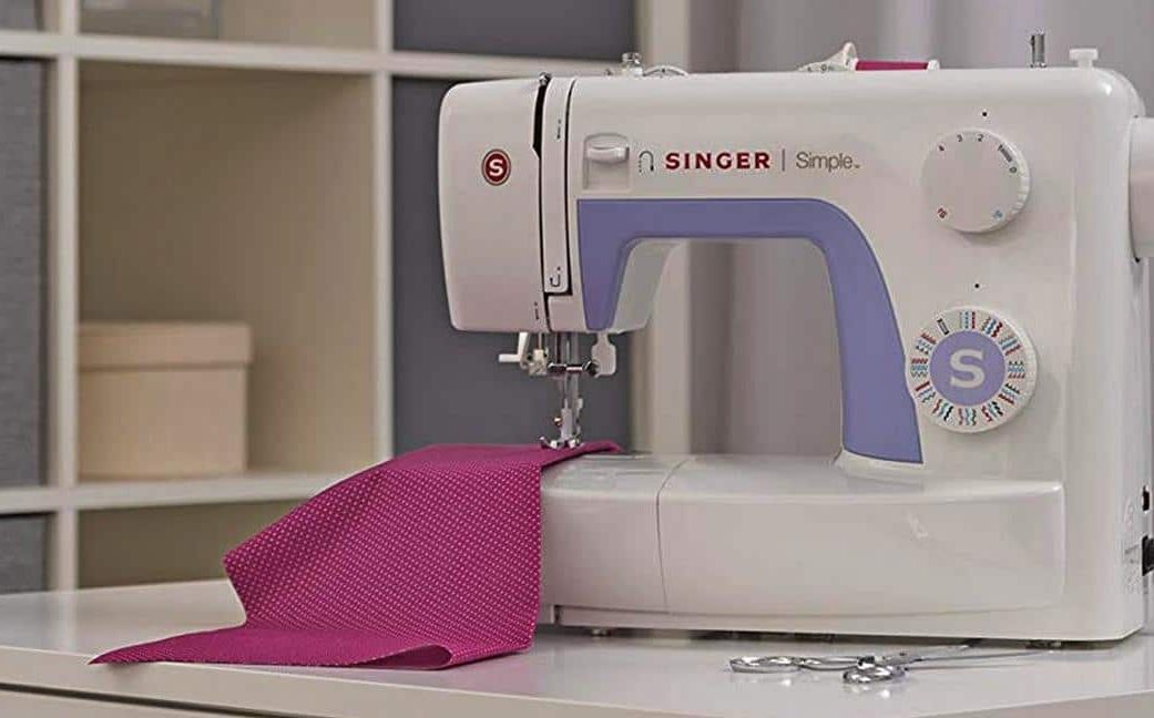 5 Best Singer Sewing Machines (Fall 2023) Reviews & Buying Guide