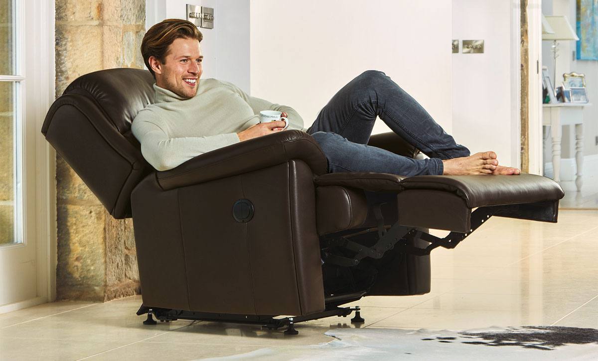 7 Best Leather Recliners (Spring 2024) — Reviews & Buying Guide