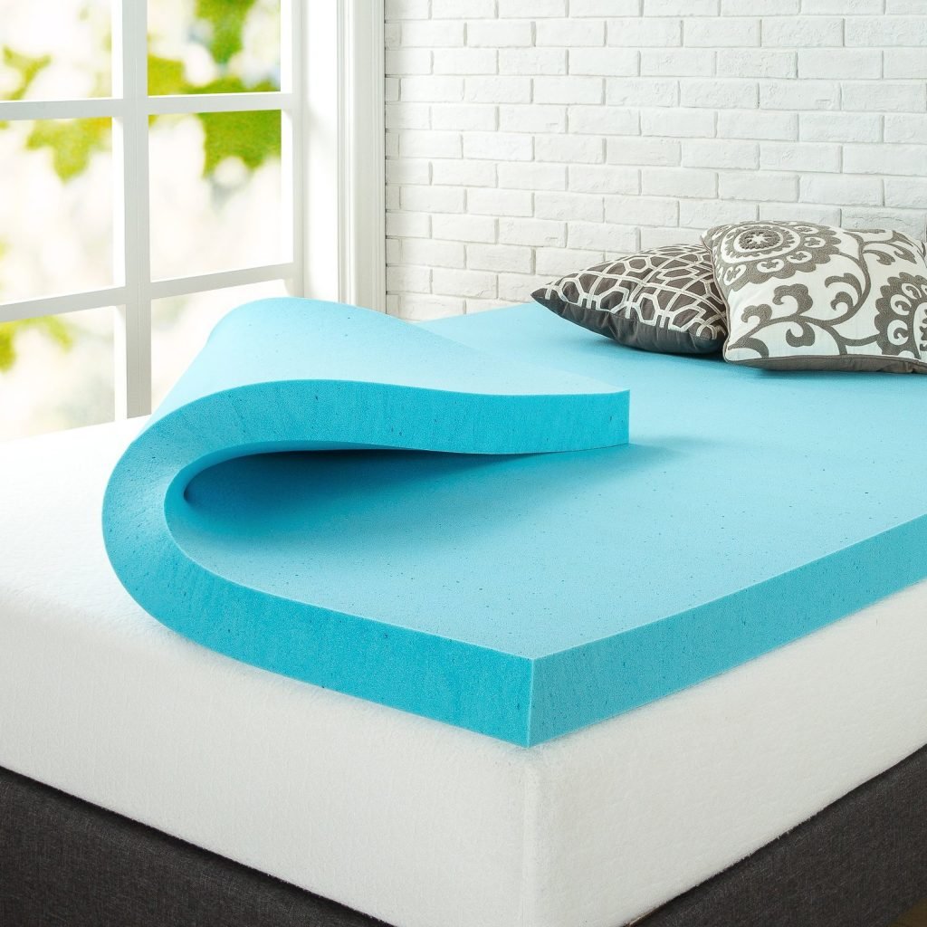 8 Best Mattress Toppers for Side Sleepers to Give Your Mattress a Comfy Feel (Fall 2022)