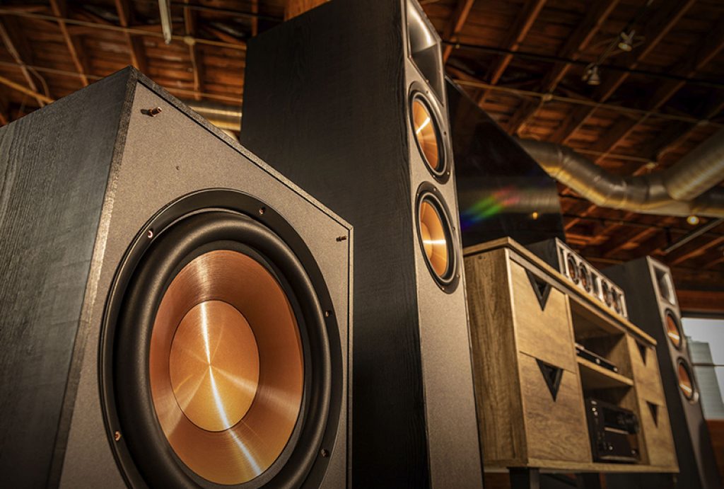 6 Best Speakers to Make Your Vinyl Sound Terrific (Summer 2022)