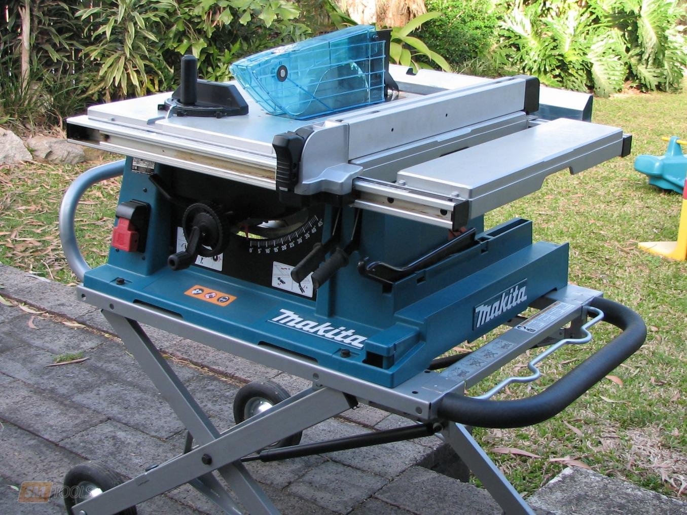 8 Best Table Saws Under 1000 (Winter 2024) Reviews & Buying Guide﻿