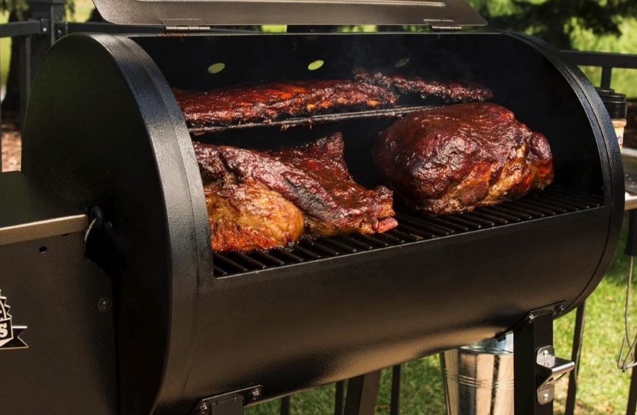 8 Best Smoker Grill Combos (Summer 2023) - Reviews & Buying Guide