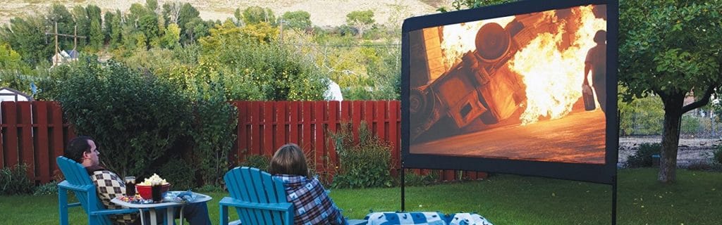 6 Best Outdoor Projector Screens with Fantastic Image Quality