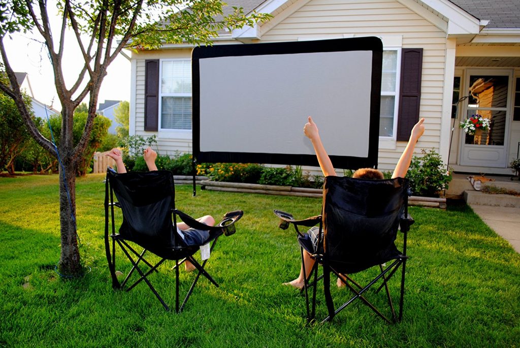 6 Best Outdoor Projector Screens with Fantastic Image Quality (Fall 2022)