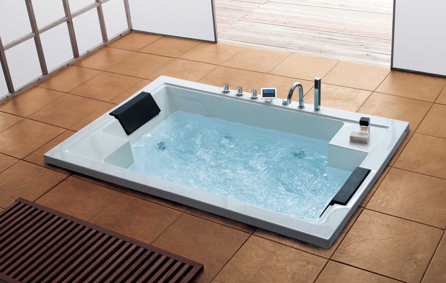 5 Best Luxury Bathtubs (Summer 2024) – Reviews & Buying Guide