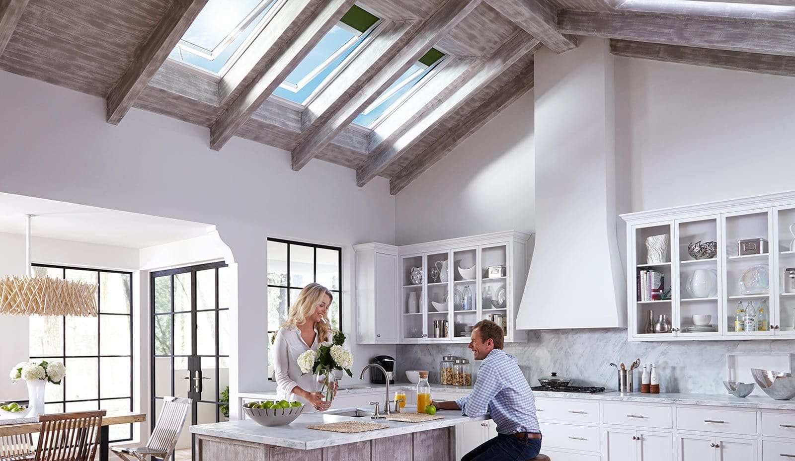 5 Best Skylights ⁠— Let the Sun Help You Save on Energy Bills! (Canada, Winter 2023)