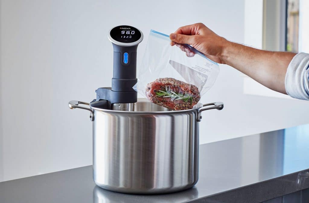 10 Best Sous Vide Machines for Cooking Enthusiasts – From Immersion Circulators to Water Baths