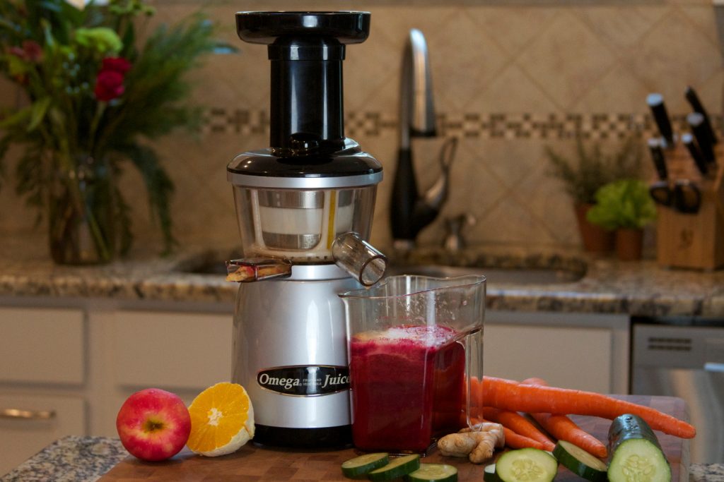 5 Incredible Omega Juicers and Nutrition Systems – Reviews and Buying Guide