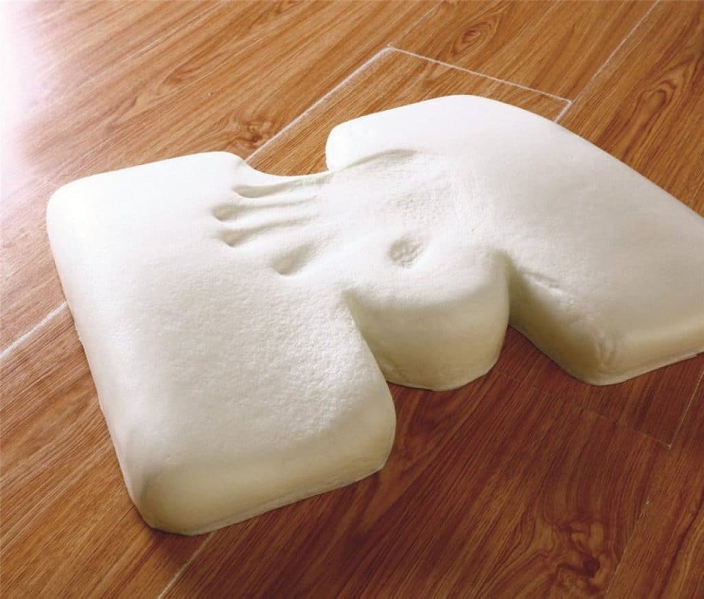 5 Best Coccyx Cushions: Relieve Tailbone Pressure and Pain (Fall 2022)