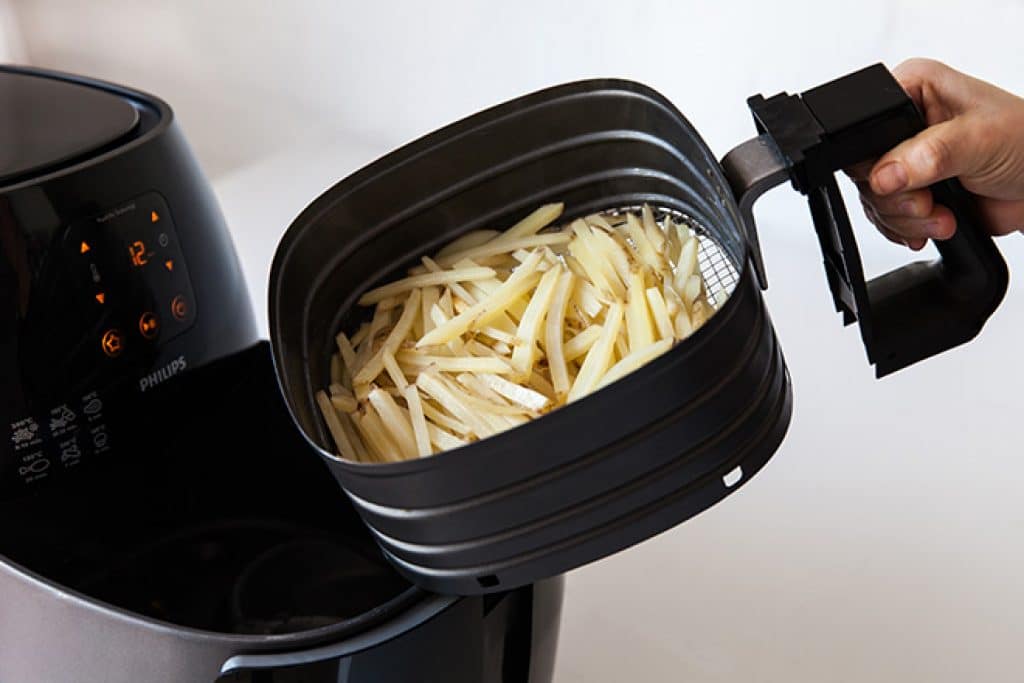 6 Best Air Fryers for Making Chips and French Fries (Spring 2022)