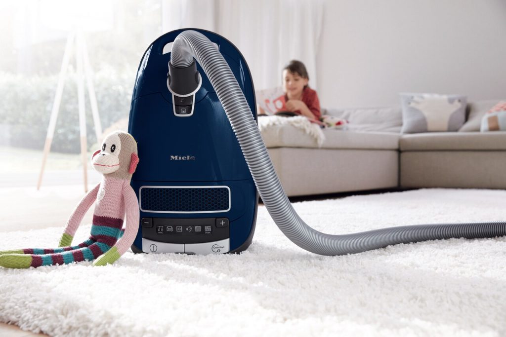 6 Best Miele Vacuum Cleaners – Quality and Longevity Guaranteed