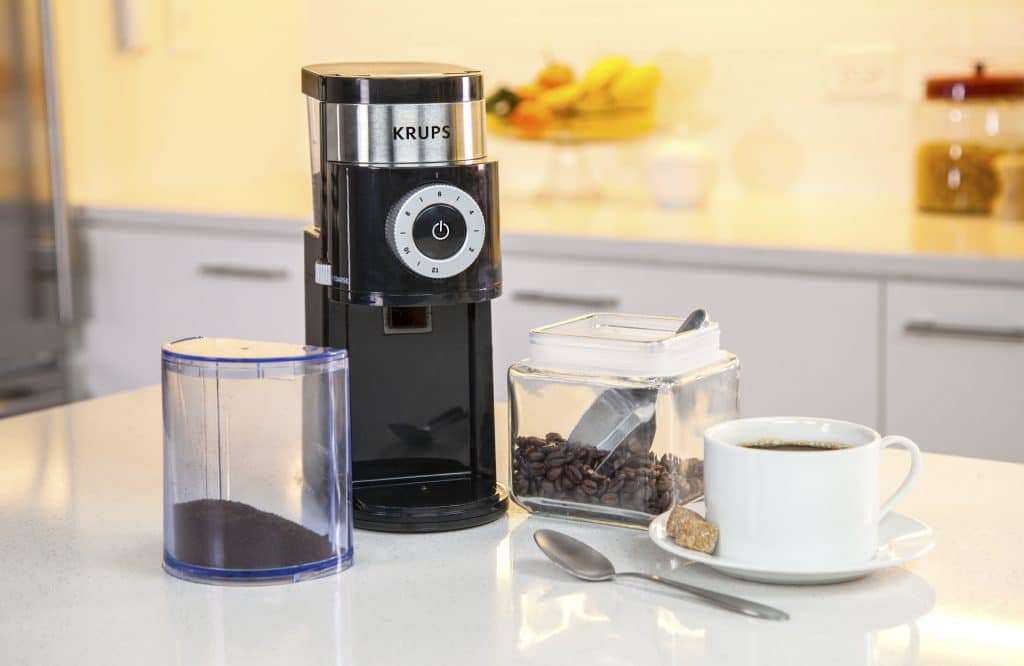 5 Best Coffee Grinders Under 100 Dollars for Everyday Use (Summer 2022)