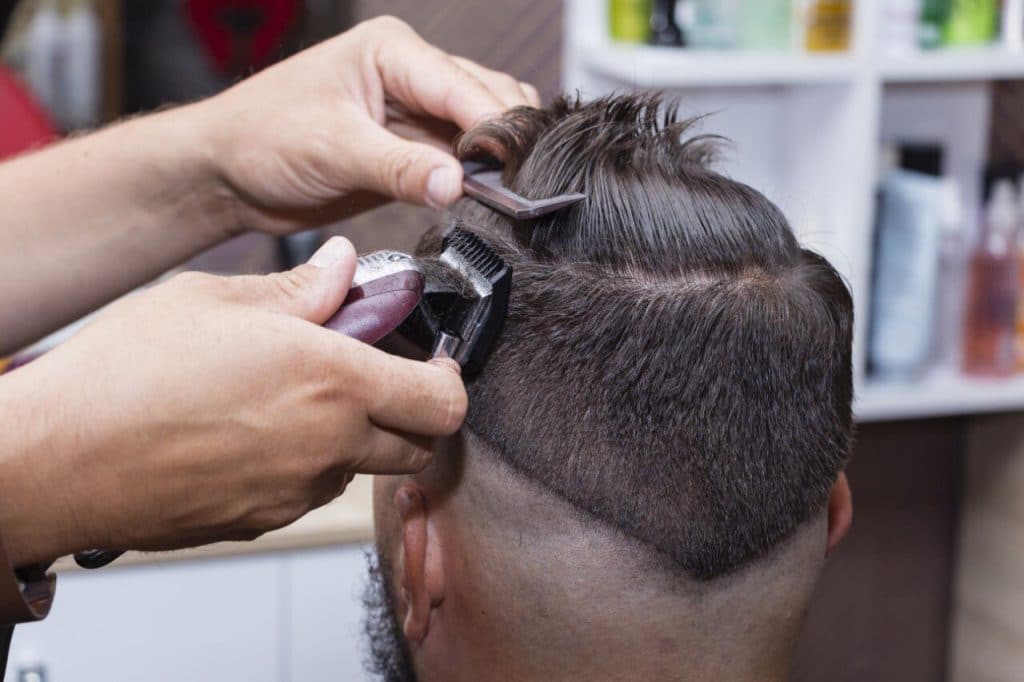 8 Best Clippers for Black Men - What Your Barber Would've Advised (Winter 2023)