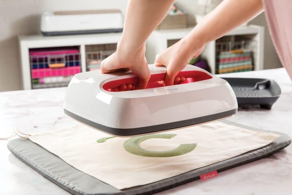 5 Best Cricut Machines for Beginners to Perfect Your Art