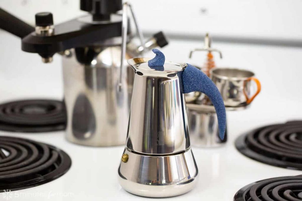 6 Best Stovetop Espresso Makers to Create Your Morning Energy Booster (Summer 2022)