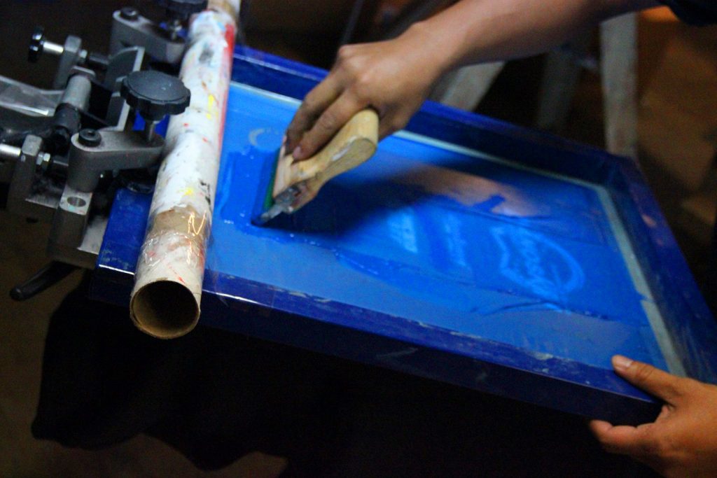 7 Best Screen Printing Machines - Add Some Colors to Your Clothes!