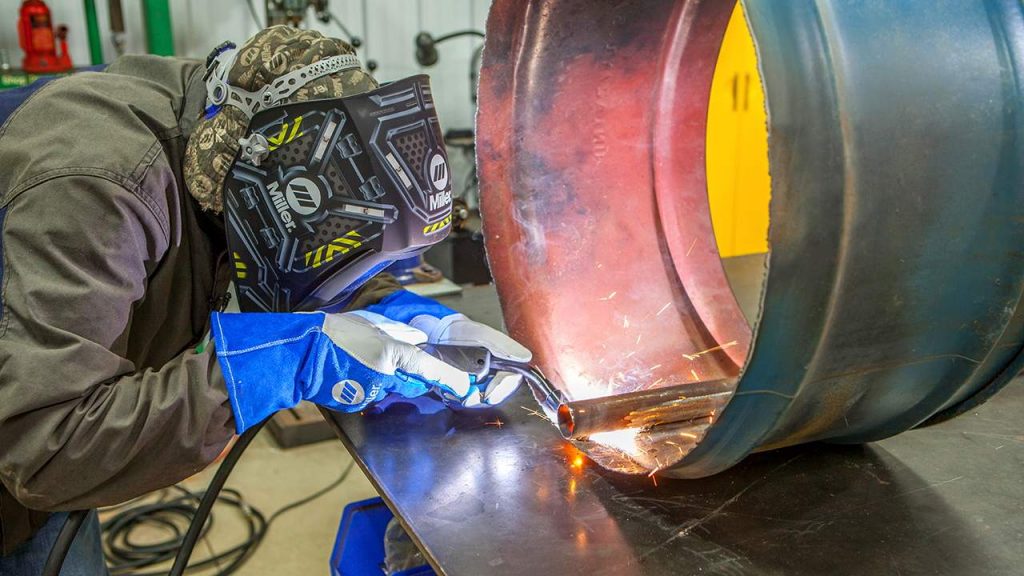8 Best MIG Welders — Reviews and Buying Guide (Winter 2023)