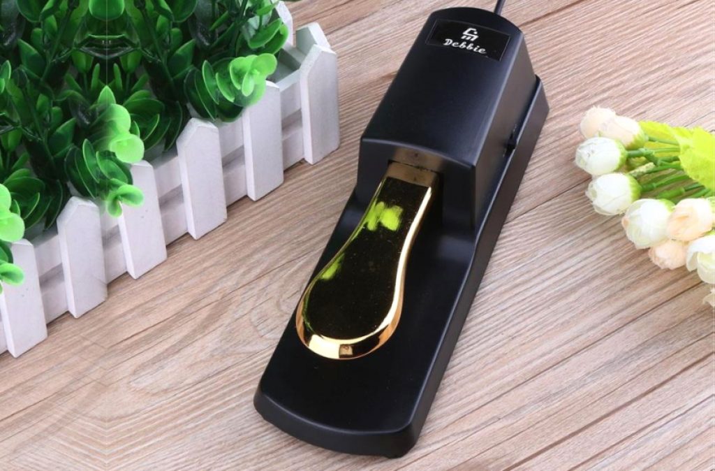 8 Best Sustain Pedals (Winter 2024) Reviews & Buying Guide
