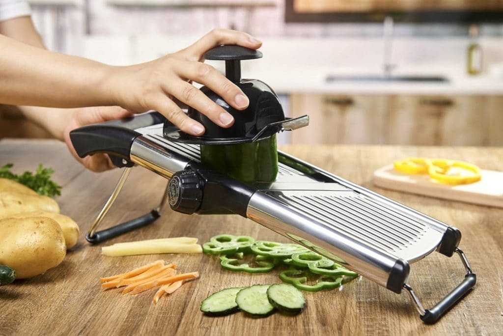 7 Best Vegetable Slicers - Slicing Can Be An Easy Task To Do! (Winter 2023)