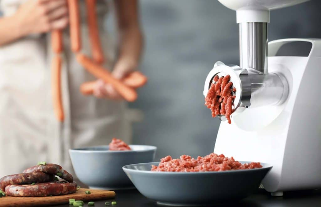 5 Best Meat Grinders under $200 - Powerful But Cheap (Winter 2023)