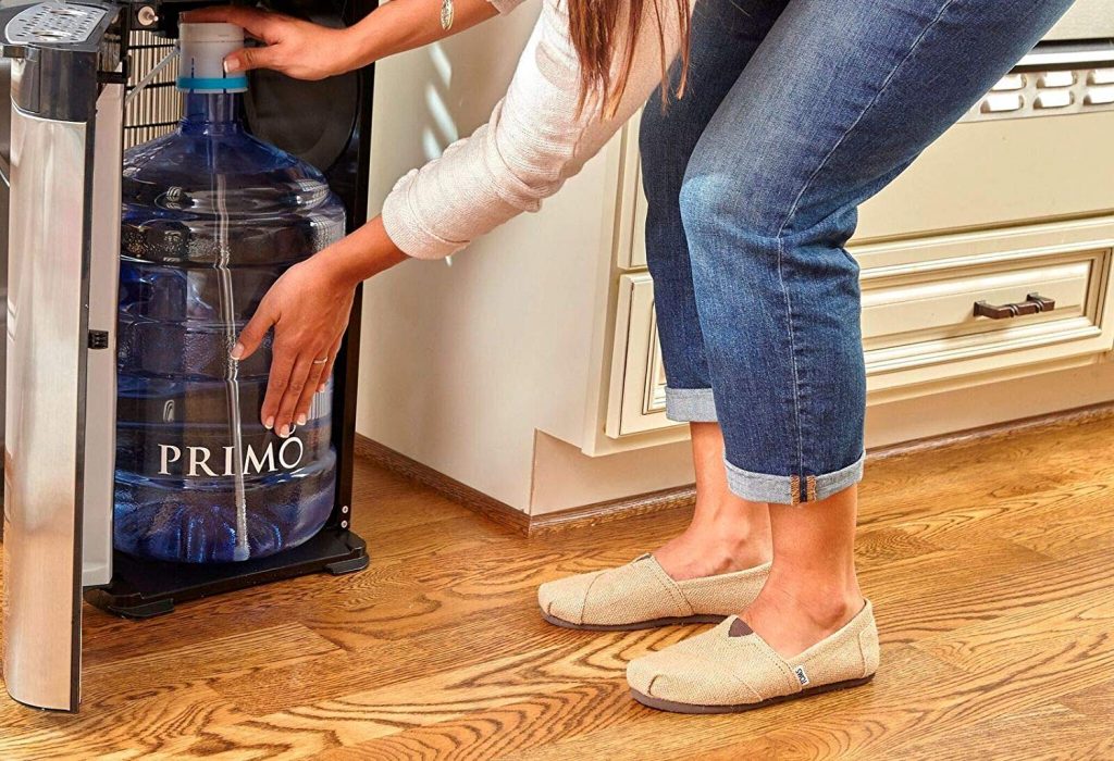 10 Best Water Dispensers for Home and Commercial Use (Summer 2022)