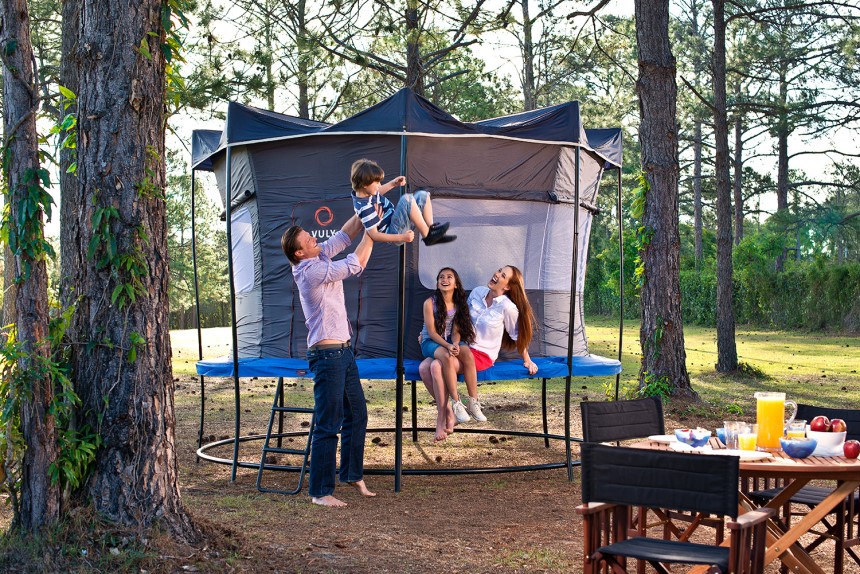 5 Best Trampoline Tents (Fall 2023) — Reviews & Buying Guide