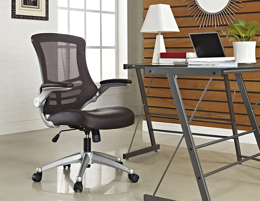 6 Best Office Chairs under $200 – Add Comfort to Your Working Day!