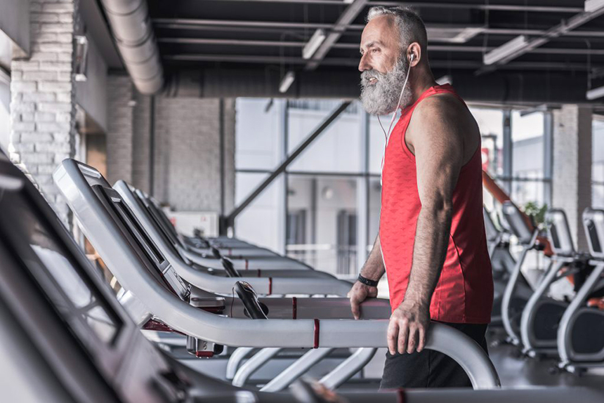 8 Best Treadmills for Seniors (Winter 2024) Reviews & Buying Guide