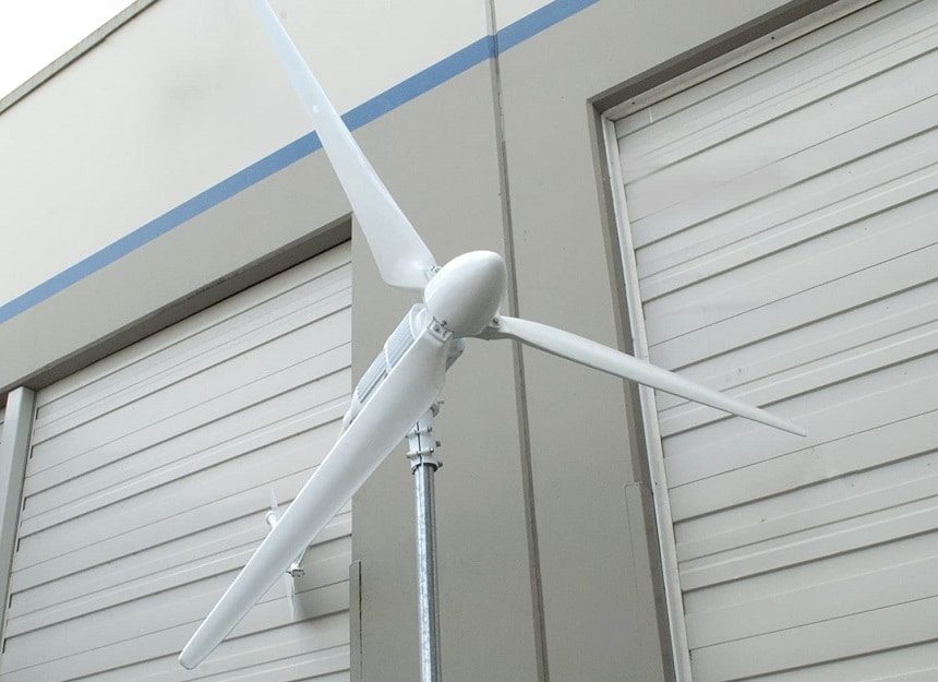 7 Best Home Wind Turbines – Your Source of Green Energy!