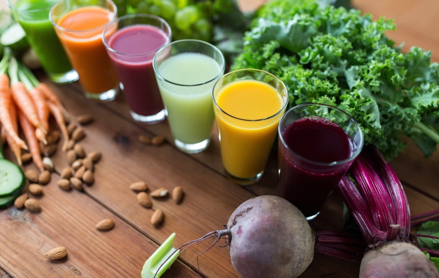 5 Best Juicers under $200 - Achieve Your Daily Intake of Required Nutrients