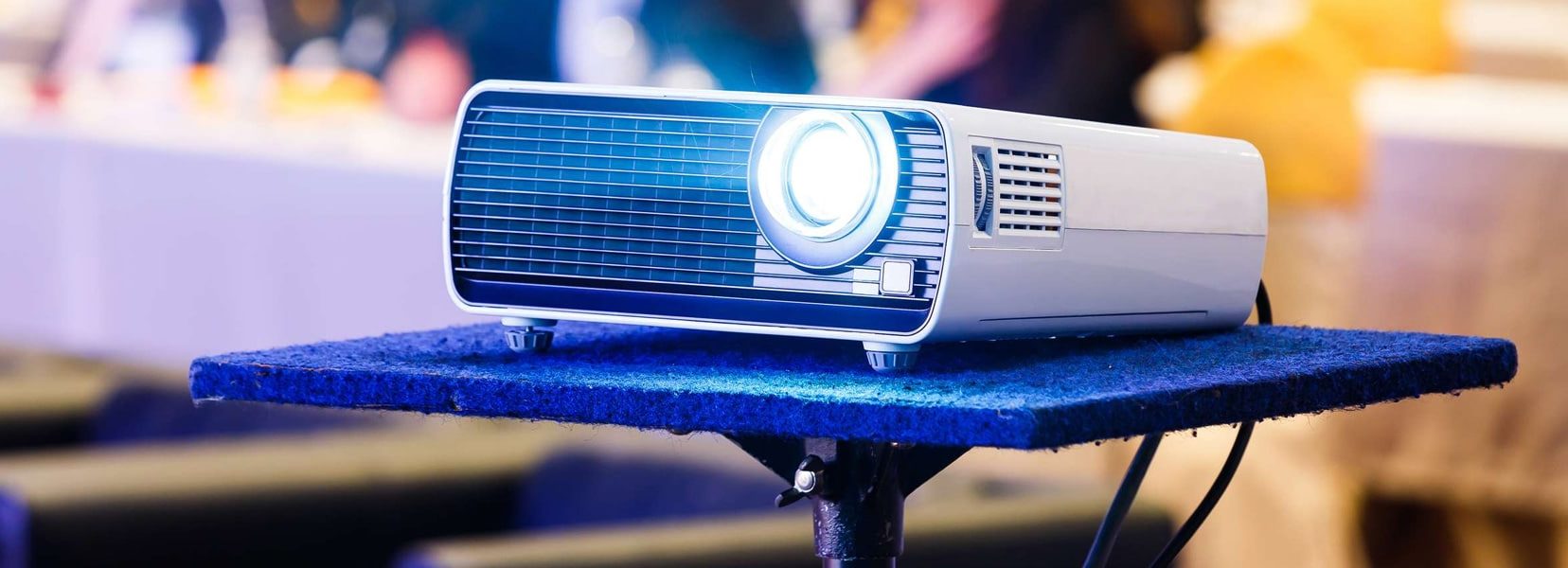 6 Best Projectors Under 400 (Spring 2024) — Reviews & Buying Guide