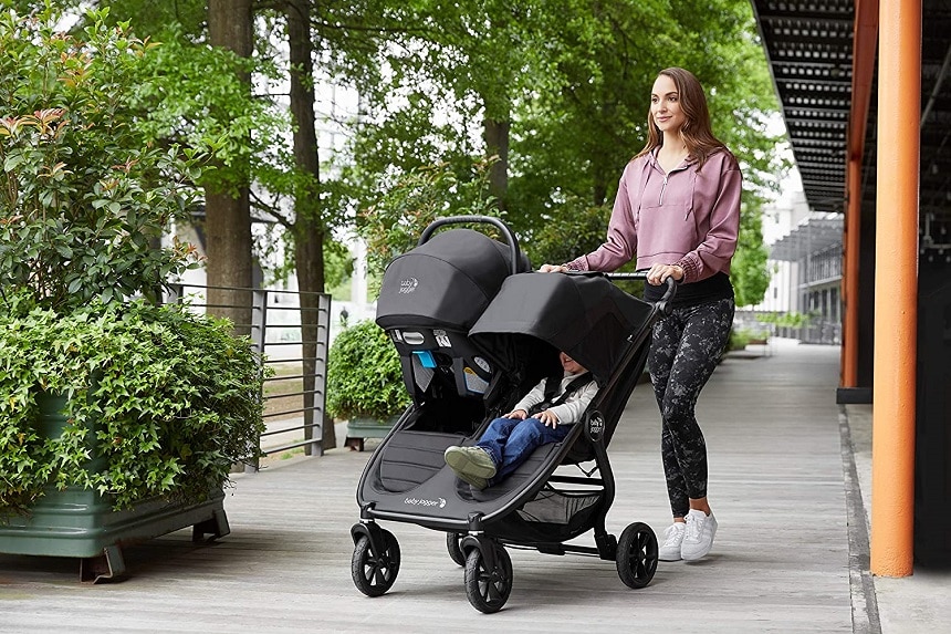 10 Best Double Strollers – Take Both Kids with You! (Summer 2022)