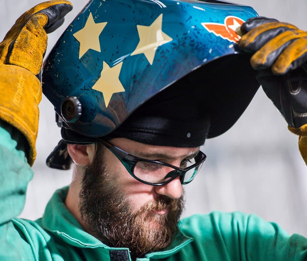 6 Best Custom Welding Helmets – Reviews and Buying Guide