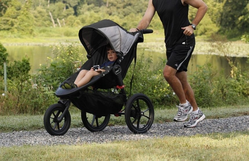 12 Best Jogging Strollers to Spend Healthy Time with Your Little Ones (2023)