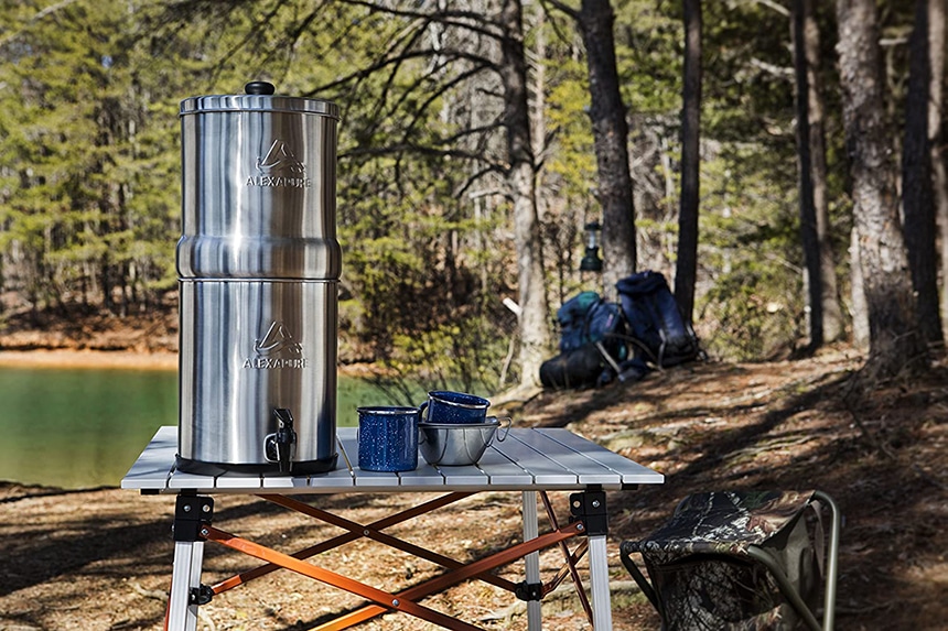 14 Best Gravity Water Filters - Clean Drinking Water Anytime And Anywhere