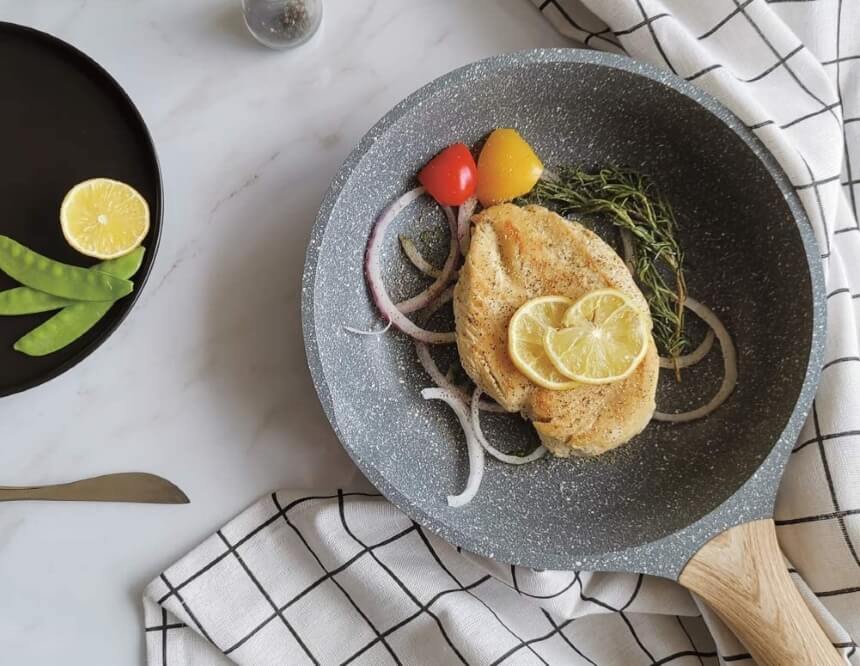 7 Best Stone Frying Pans - Stylish, Durable and Healthy (Spring 2023)