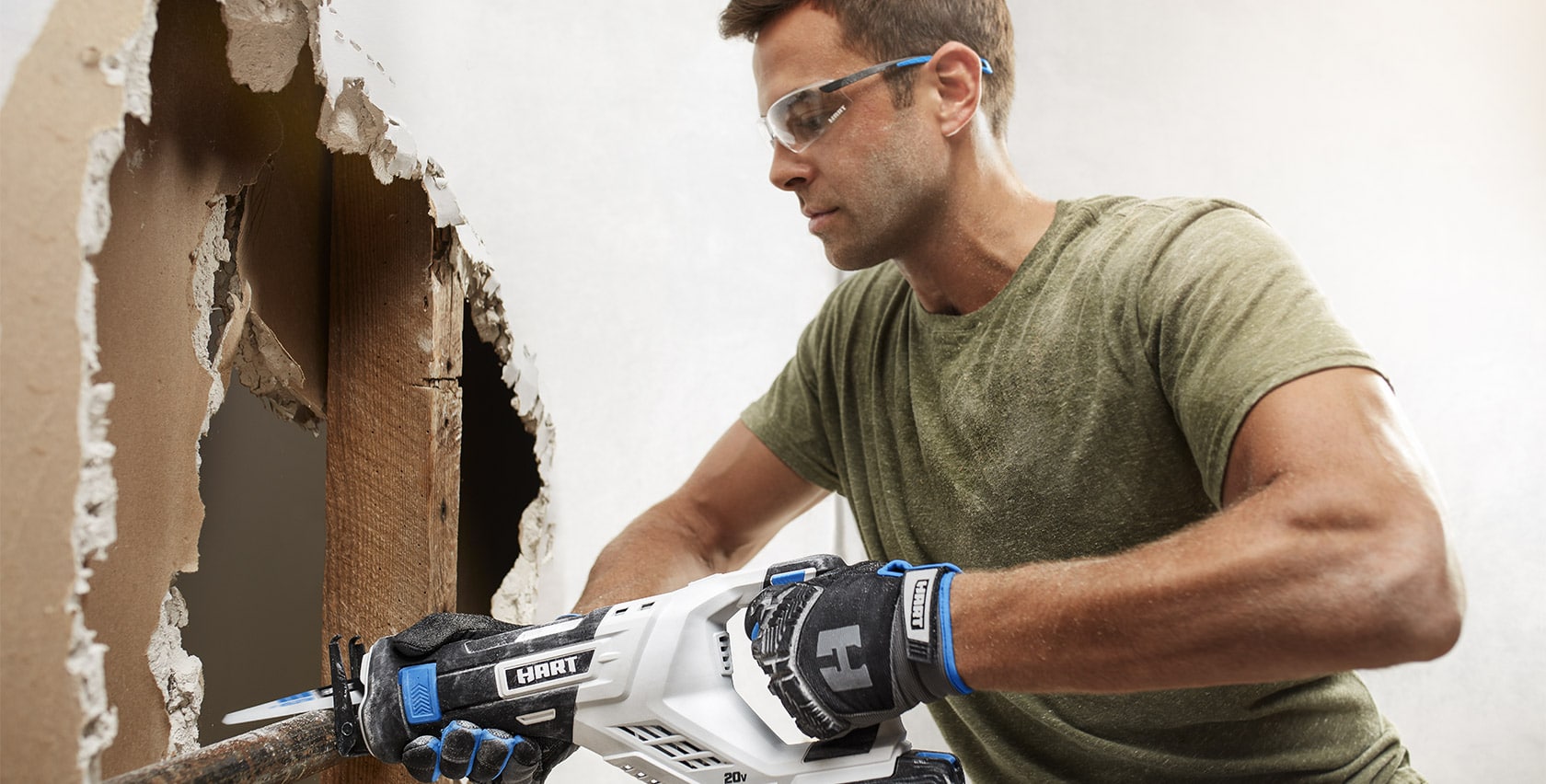 7 Common Reciprocating Saw Uses and Safety Instructions [Upd. 2021]