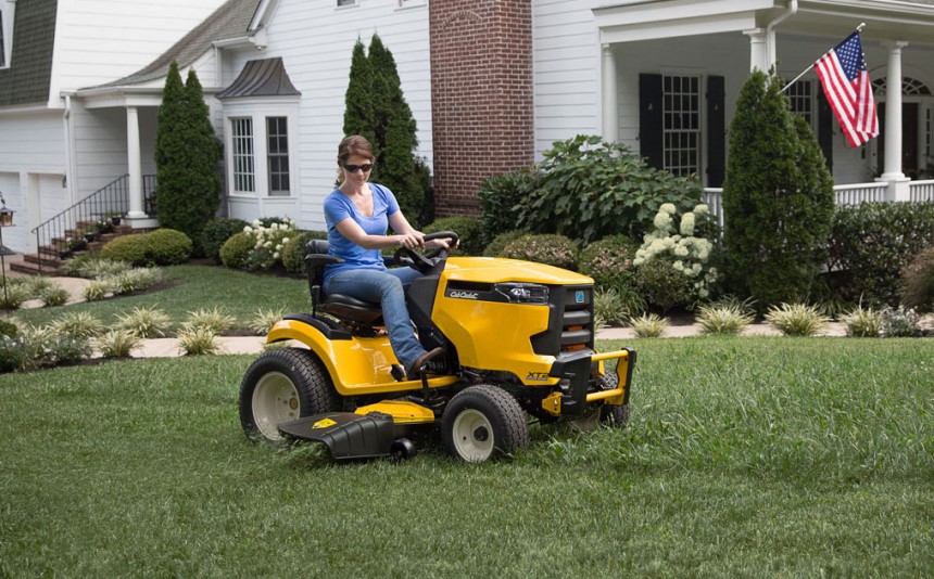 How Do Lawn Mowers Work?