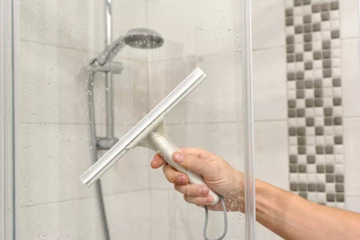 How to Clean Glass Shower Doors and Keep Them Clean Longer