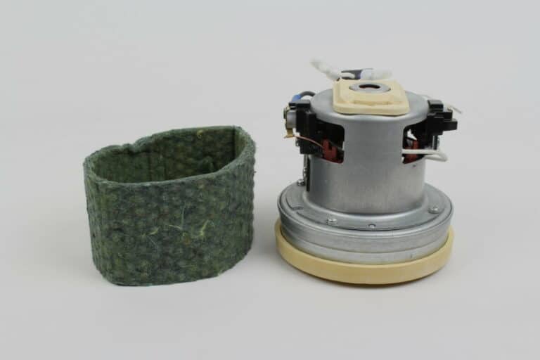 Shark Vacuum Won't Turn On Basic Info & Tips (Spring 2023)