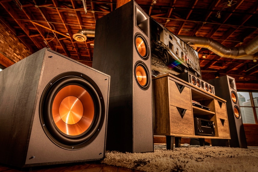 14 Best Subwoofers under $500 – Reviews and Buying Guide (Winter 2023)