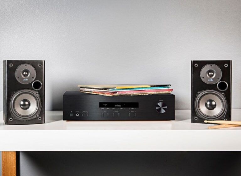 5 Best Bookshelf Speakers under 300 Reviewed in Detail [Winter 2024]