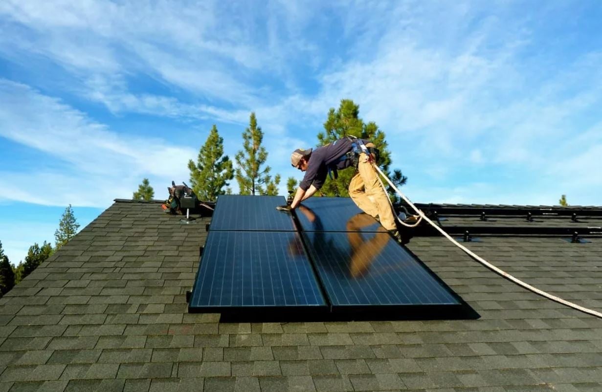 How Many Solar Panels Can I Fit on My Roof Calculate It Easily