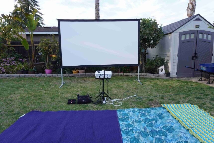 6 Best 120-Inch Projector Screens - Create a Movie Theatre Right at Home!