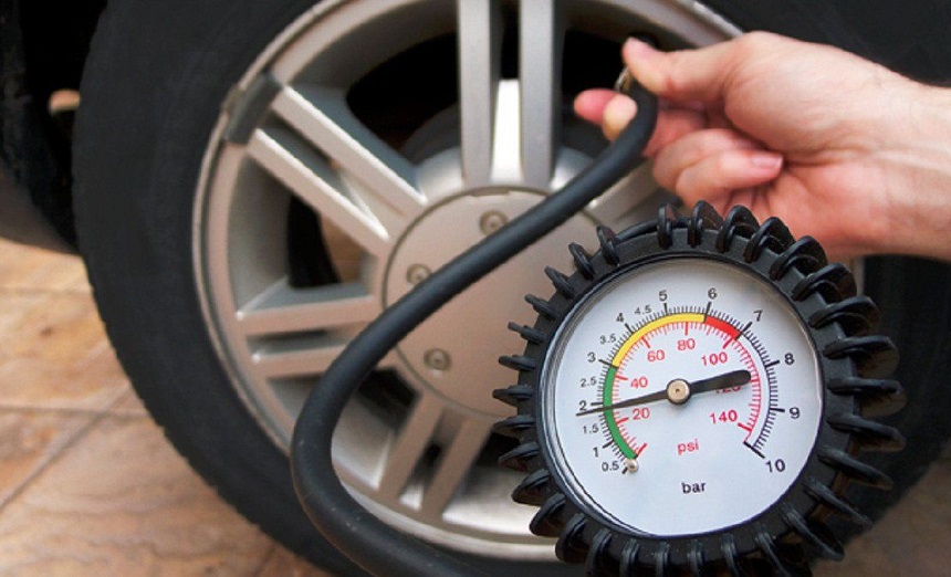 How To Use an Air Compressor for Tires