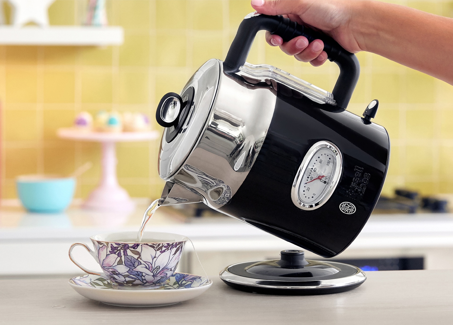 8 Best Kettles with Thermometer Expert Reviews [Upd. Fall 2023]