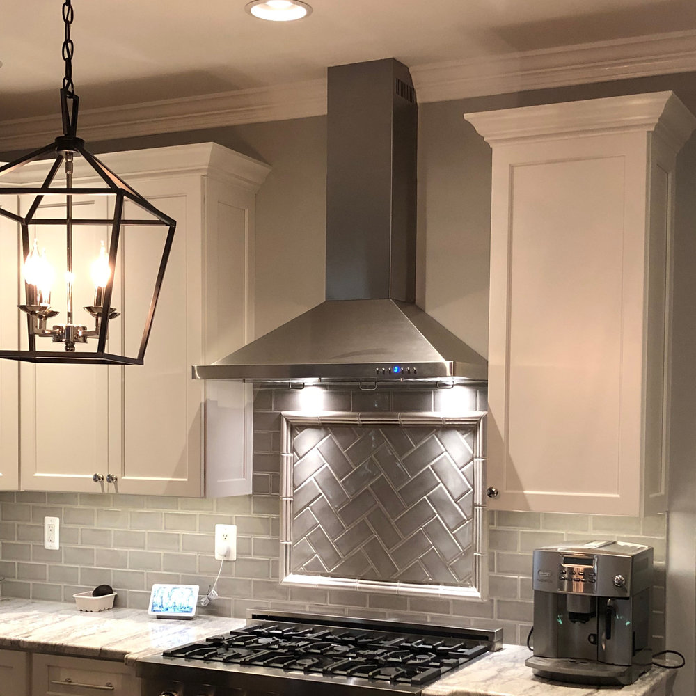 6 Best Wall Mounted Range Hoods - Essential Part of Your Kitchen
